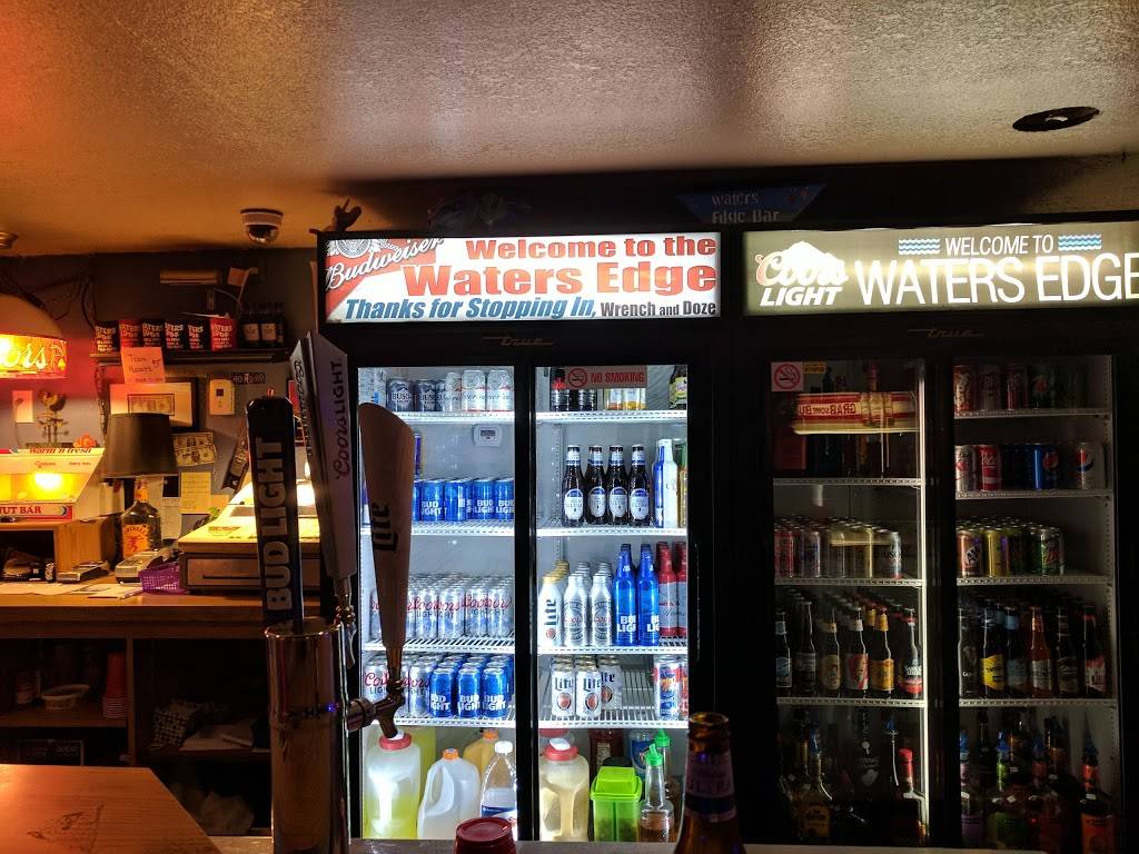 Waters Edge Bar & Grill | restaurant | 103 E Broadway St, Polk City, IA 50226, USA | 5159846888 OR +1 515-984-6888