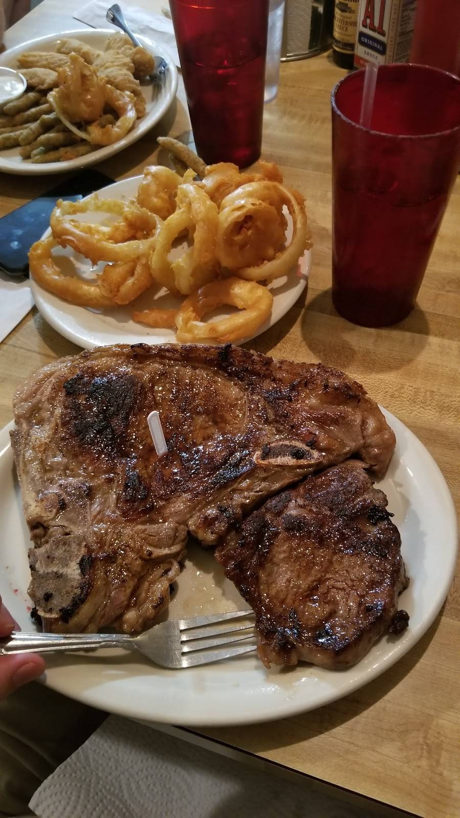 Deer Lodge Dining Room | restaurant | 7466 GA-17, Hiawassee, GA 30546, USA | 7068962726 OR +1 706-896-2726