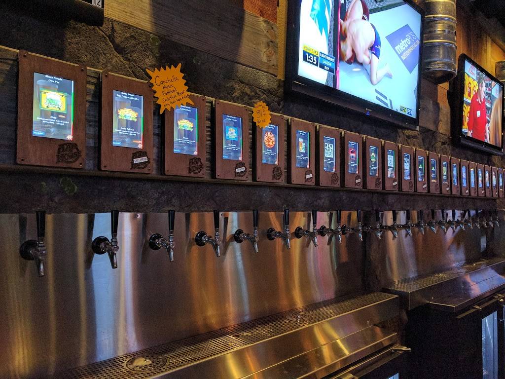 Unique Tap House | restaurant | 39809 Avenida Acacias, Murrieta, CA 92563, USA | 9514454769 OR +1 951-445-4769