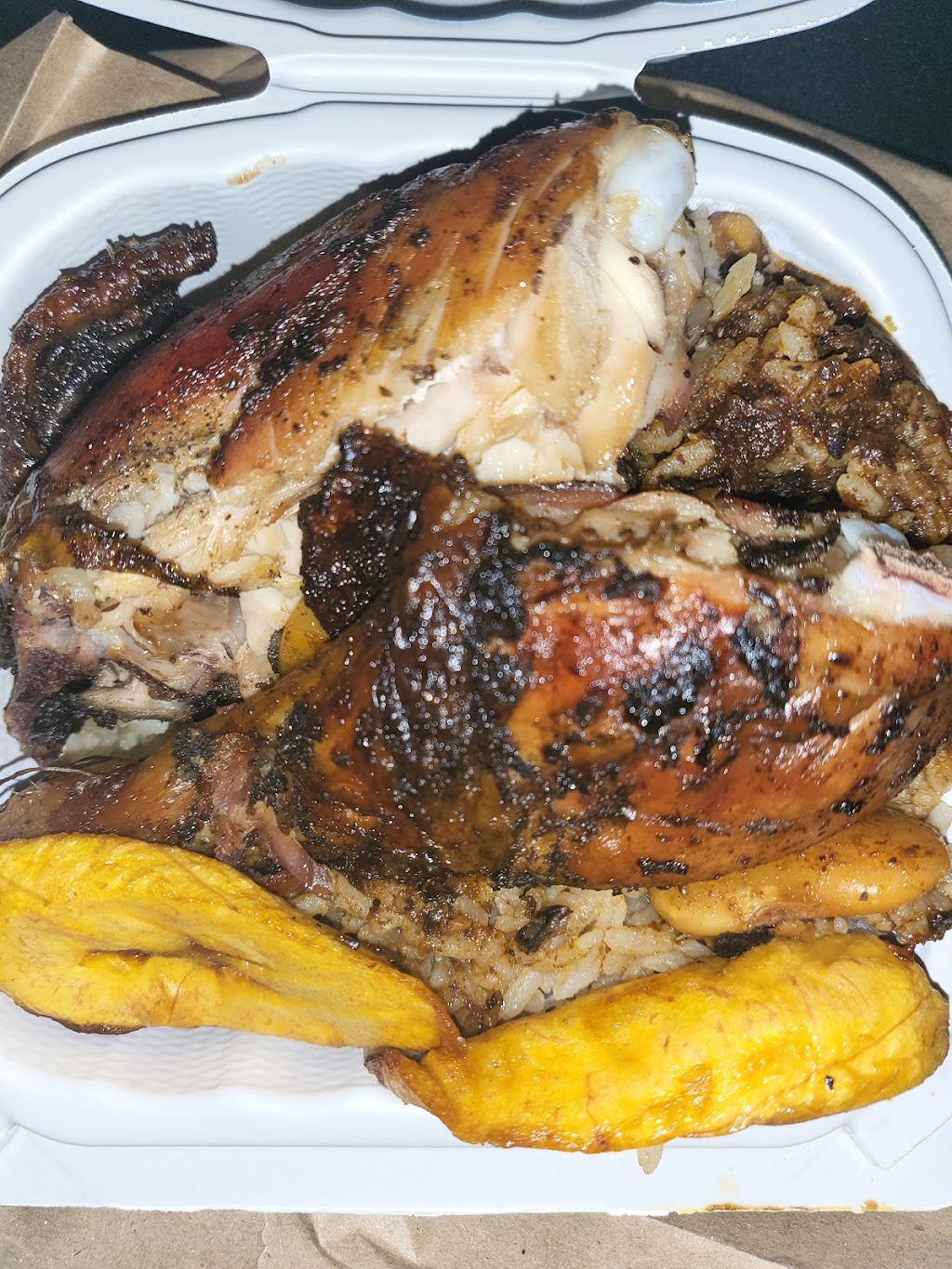 Twin Grills | restaurant | 865 Hancock St, Brooklyn, NY 11233, USA | 3472407643 OR +1 347-240-7643