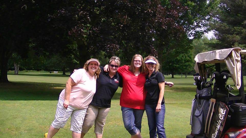 River Island Golf Course | restaurant | 100 River Island Dr, Oconto Falls, WI 54154, USA | 9208463303 OR +1 920-846-3303