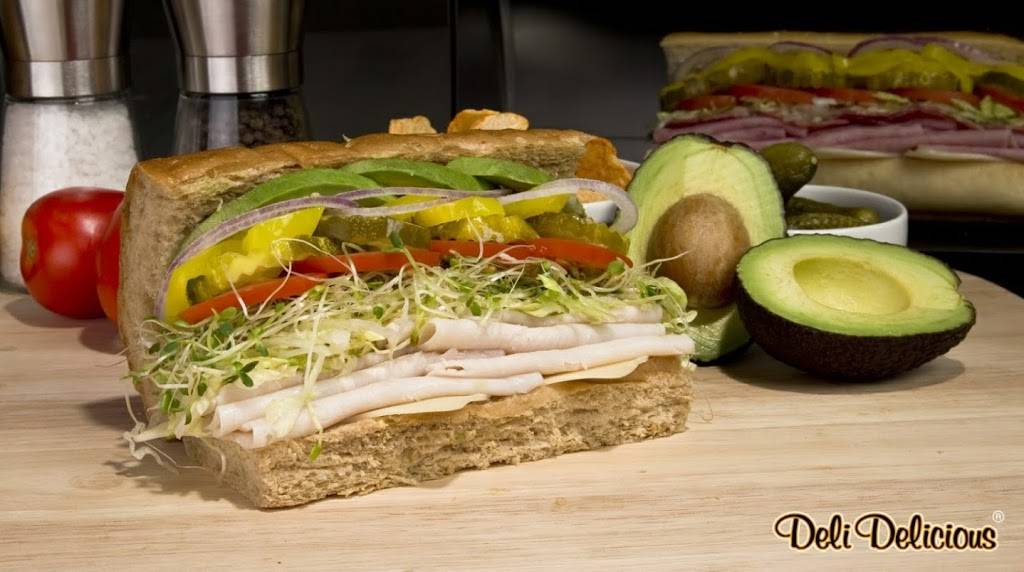Deli Delicious | restaurant | 2195 Shaw Ave Ste. #3, Clovis, CA 93611, USA | 5593221183 OR +1 559-322-1183