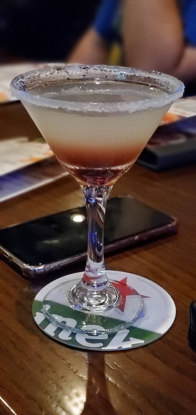 The Brass Tap | restaurant | 2438 Tyrone Blvd N, St. Petersburg, FL 33710, USA | 7273453222 OR +1 727-345-3222