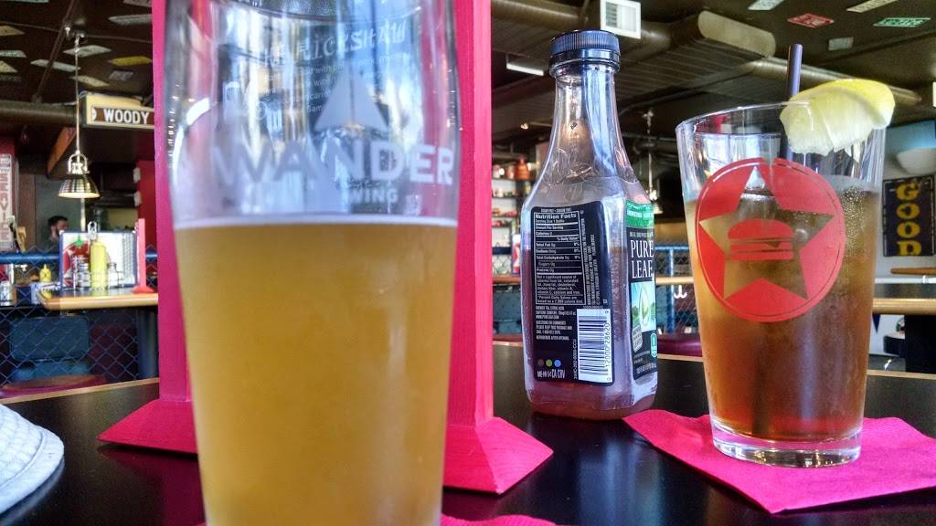 The Filling Station | restaurant | 1138 Finnegan Way, Bellingham, WA 98225, USA | 3607151839 OR +1 360-715-1839