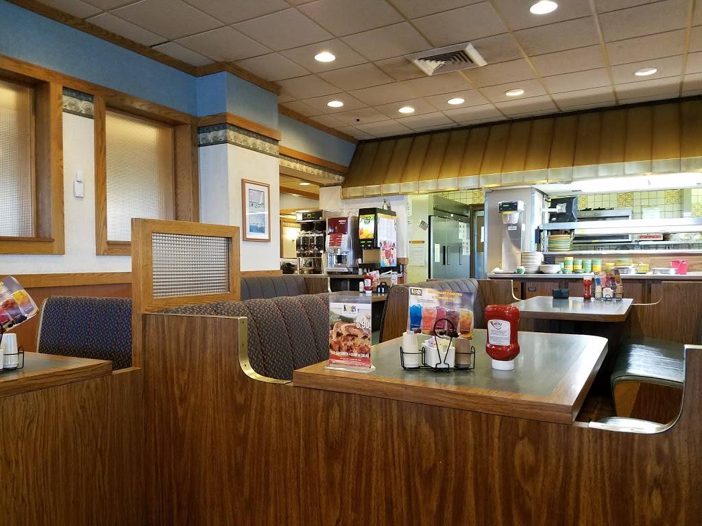 Kings Family Restaurants | bakery | 4310 Northern Pike, Monroeville, PA 15146, USA | 4123733110 OR +1 412-373-3110