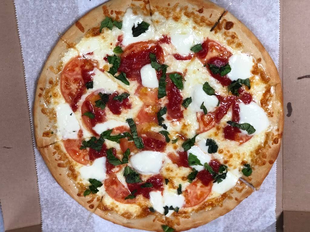 Gennaros Pizza‎ & steak | meal delivery | 1315 Bainbridge St, Philadelphia, PA 19147, USA | 2155450209 OR +1 215-545-0209