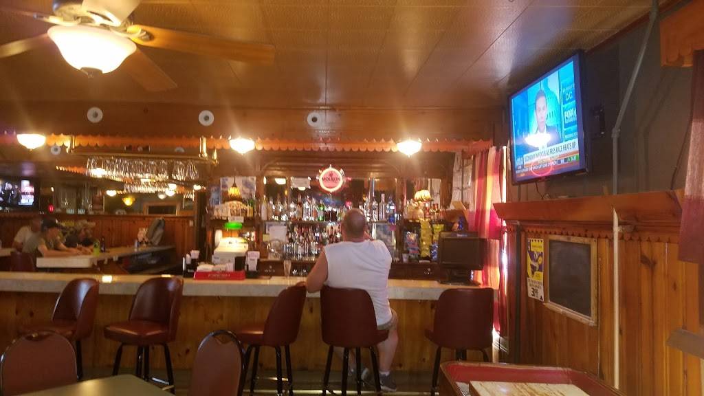 Corner Grill | restaurant | 503 Jefferson St, Hagerstown, MD 21740, USA | 3017970644 OR +1 301-797-0644