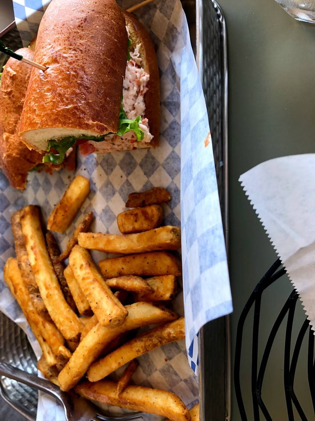 CAFE 8 | cafe | 8 Fishermans Wharf, San Francisco, CA 94133, USA | 4153591200 OR +1 415-359-1200