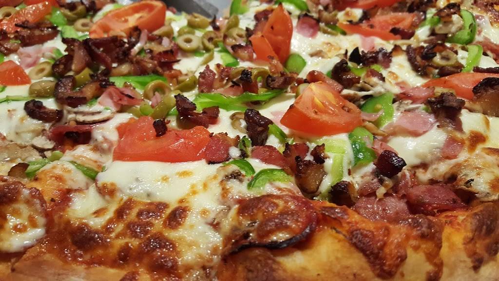 Toto | restaurant | 1380 Rue Notre Dame, Lachine, QC H8S 2C8, Canada | 5146341011 OR +1 514-634-1011