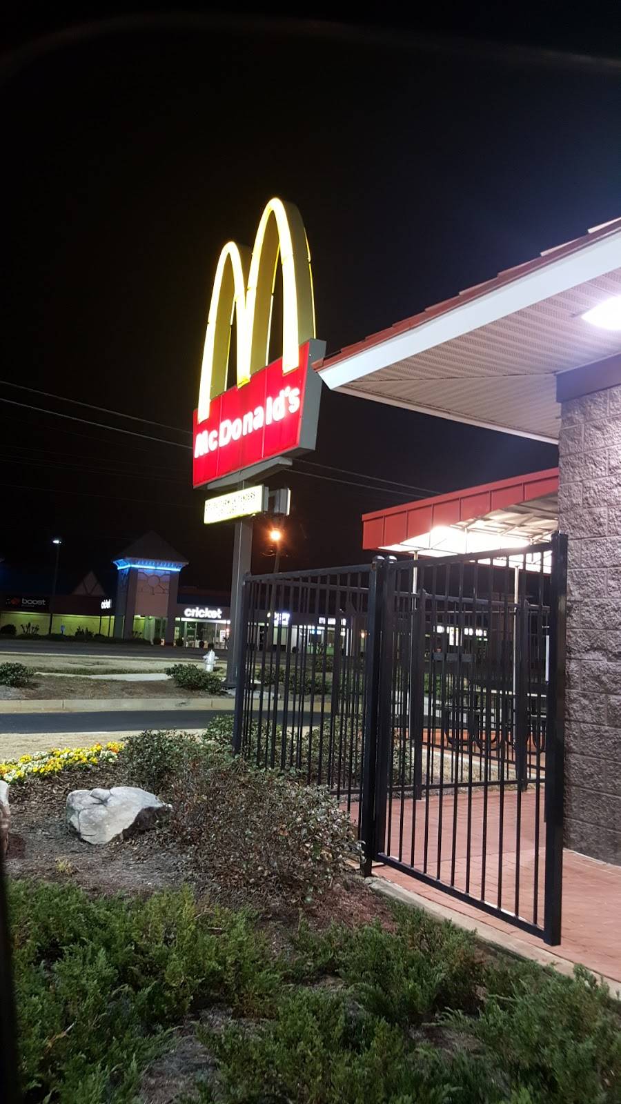 McDonalds | cafe | 149 S Clayton St, Lawrenceville, GA 30045, USA | 7709638377 OR +1 770-963-8377