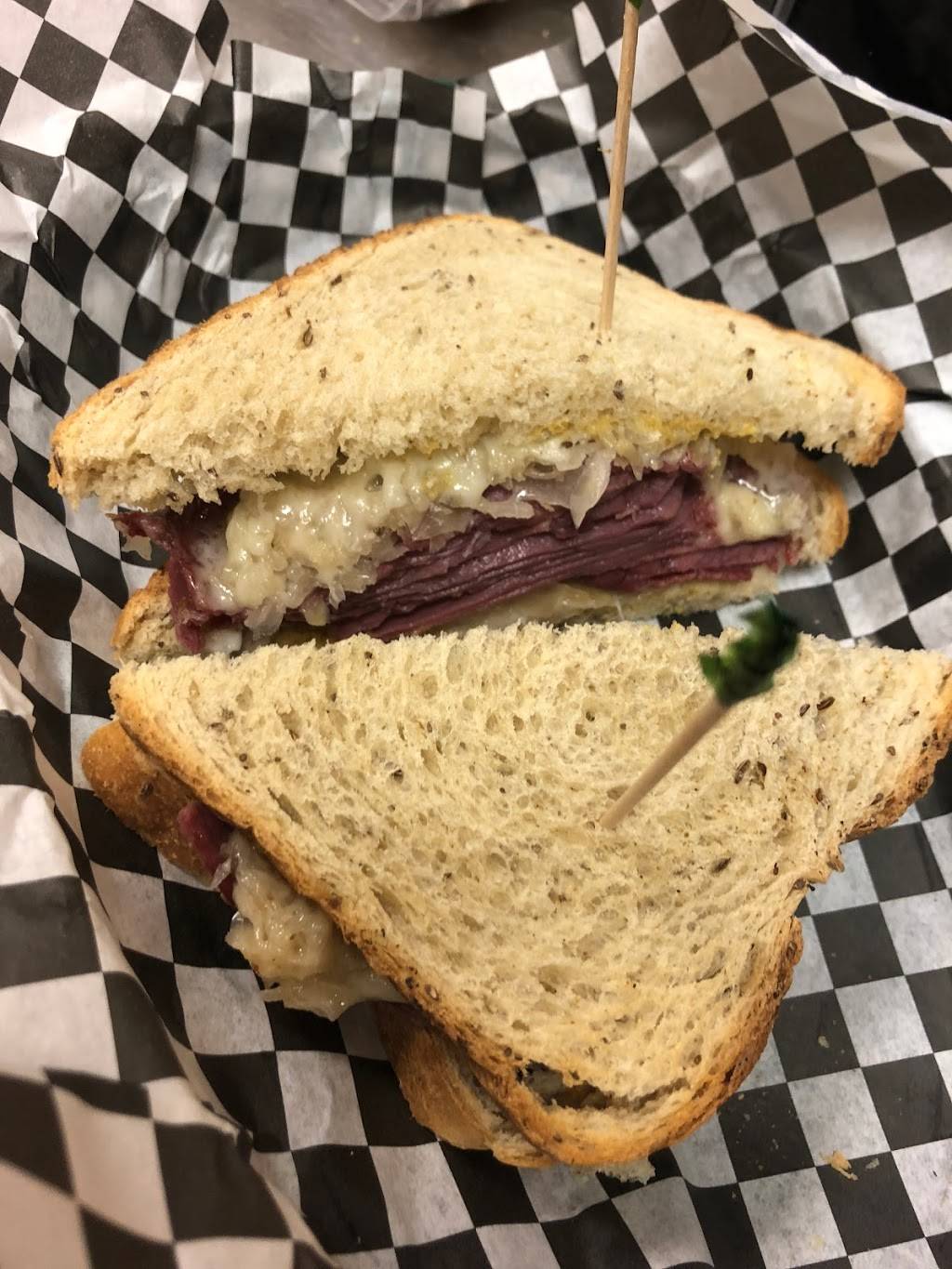 Brooklyn Brothers | restaurant | 2601 FL-19, Tavares, FL 32778, USA | 3525085506 OR +1 352-508-5506