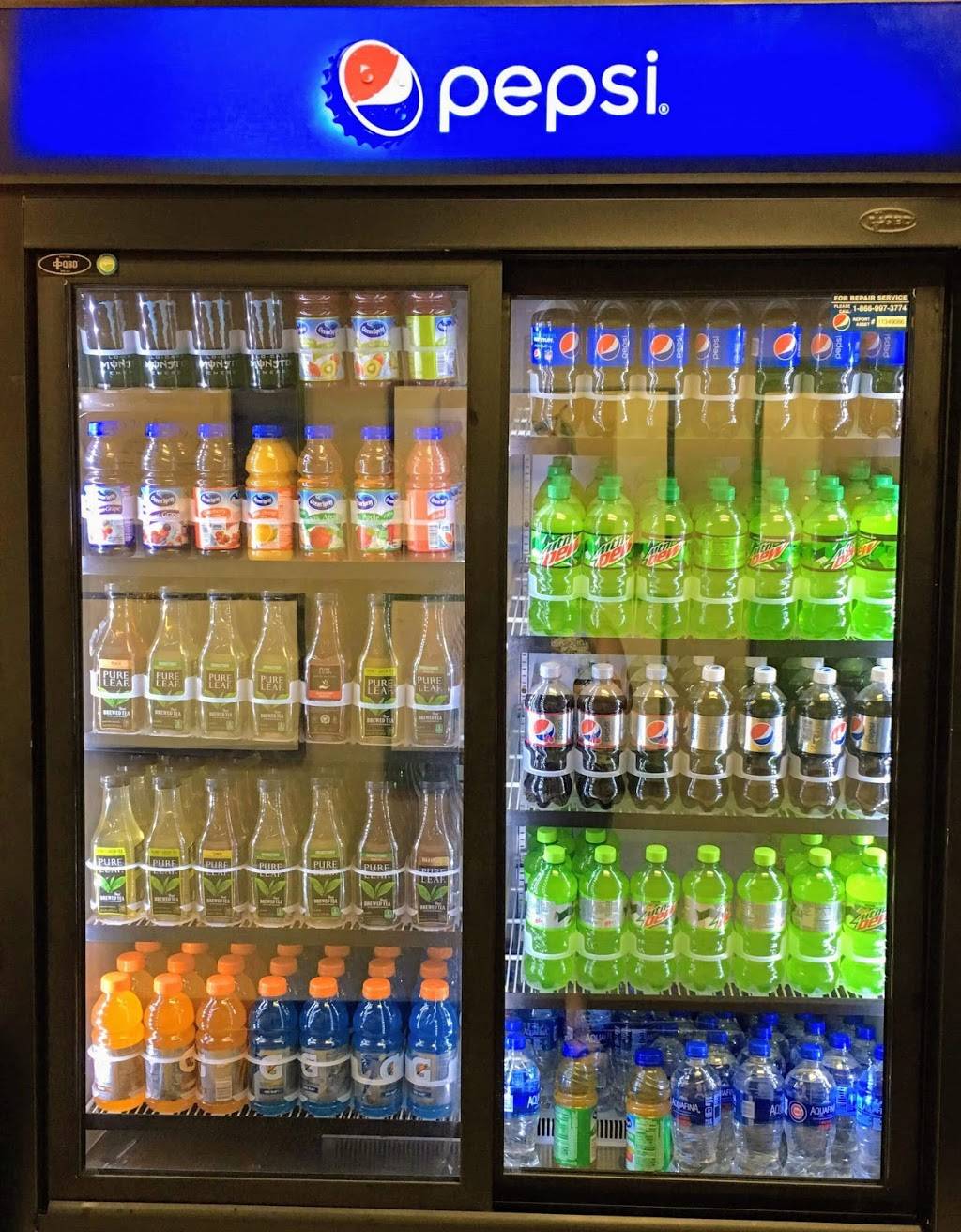 Nickos Cafe & Deli | restaurant | 1815 S Meyers Rd, Oakbrook Terrace, IL 60181, USA | 6308908400 OR +1 630-890-8400