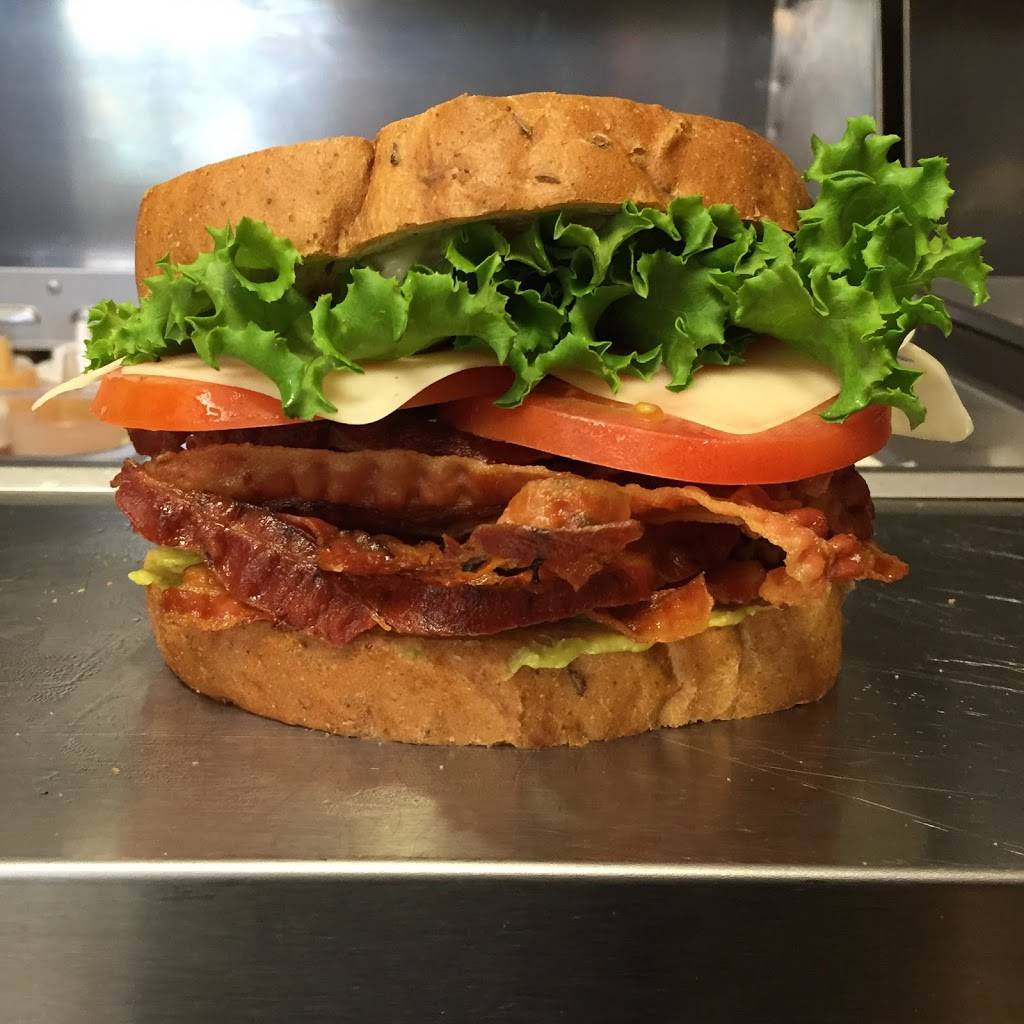 City Square Deli & Grill | restaurant | 22601 N 19th Ave #121, Phoenix, AZ 85027, USA | 6232436499 OR +1 623-243-6499