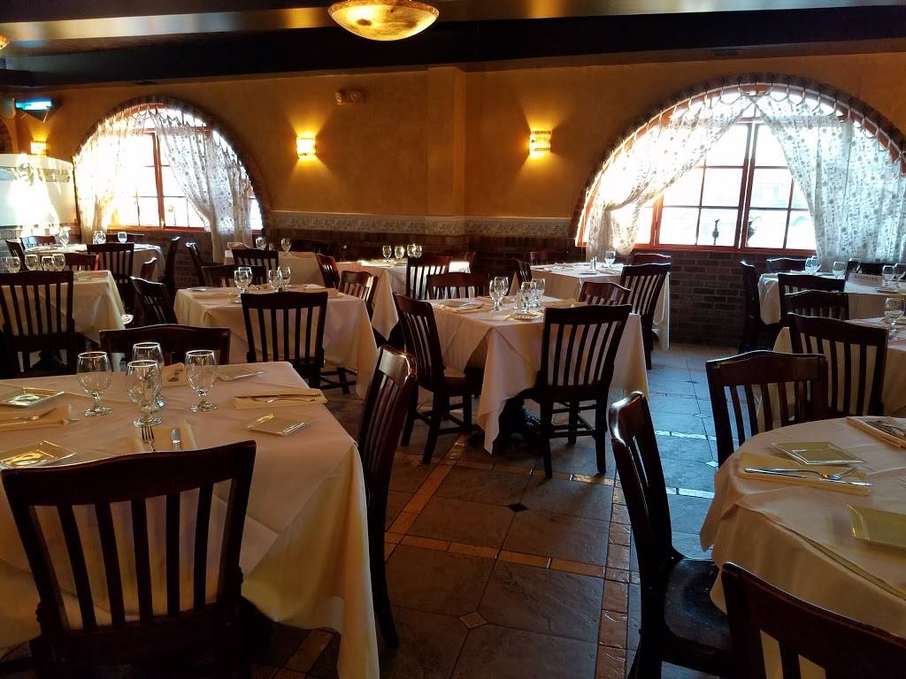 Casa Seabra | restaurant | 255 Jefferson St, Newark, NJ 07105, USA | 9734651966 OR +1 973-465-1966
