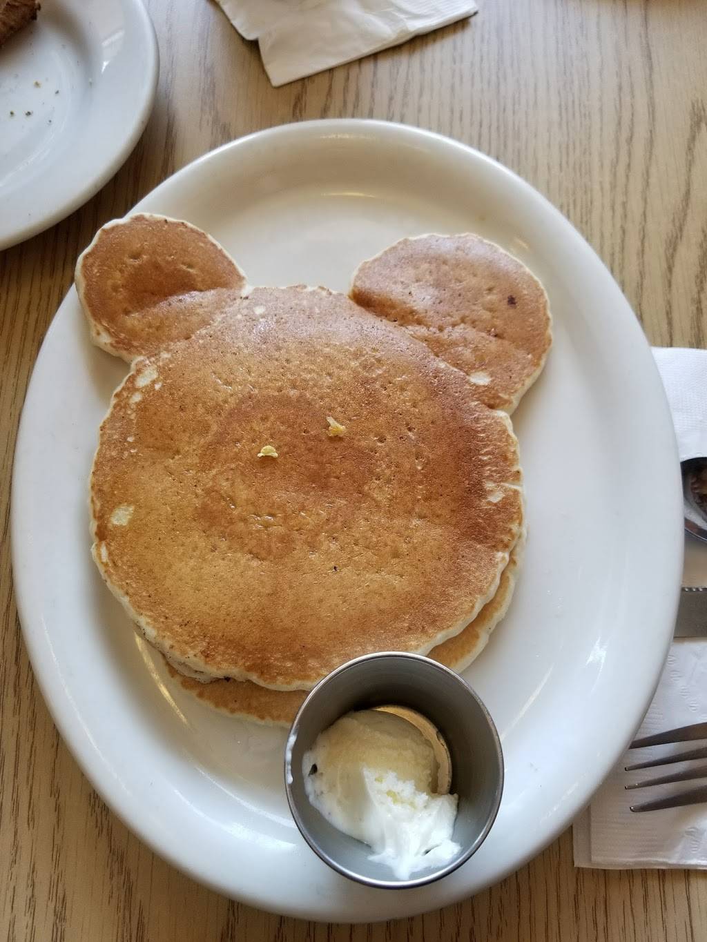 Cahoots Corner Cafe | restaurant | 110 E F St, Oakdale, CA 95361, USA | 2098480955 OR +1 209-848-0955