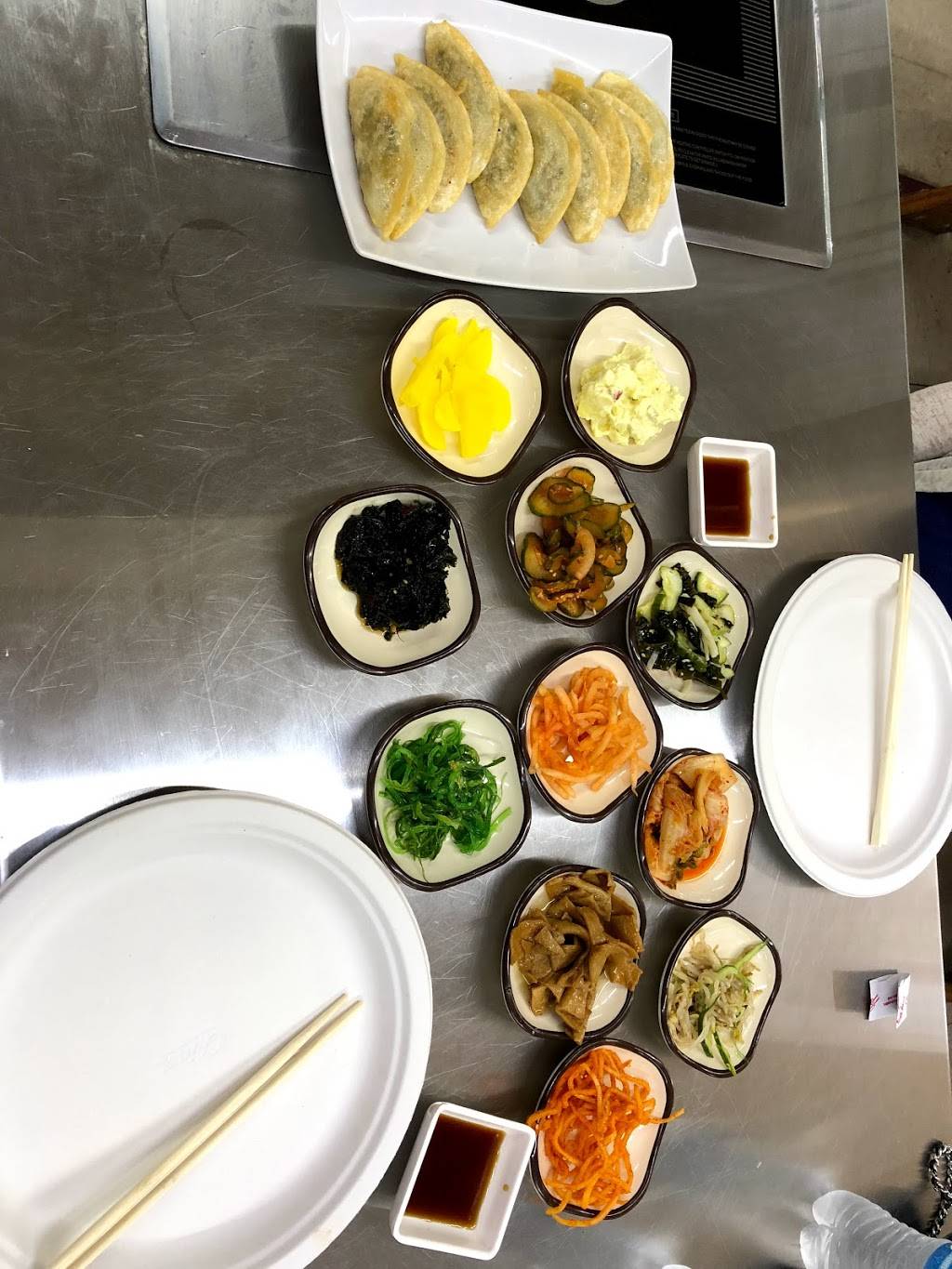 Chas Market & Kitchen | restaurant | 1431 N Pine St, San Antonio, TX 78208, USA | 2102271521 OR +1 210-227-1521