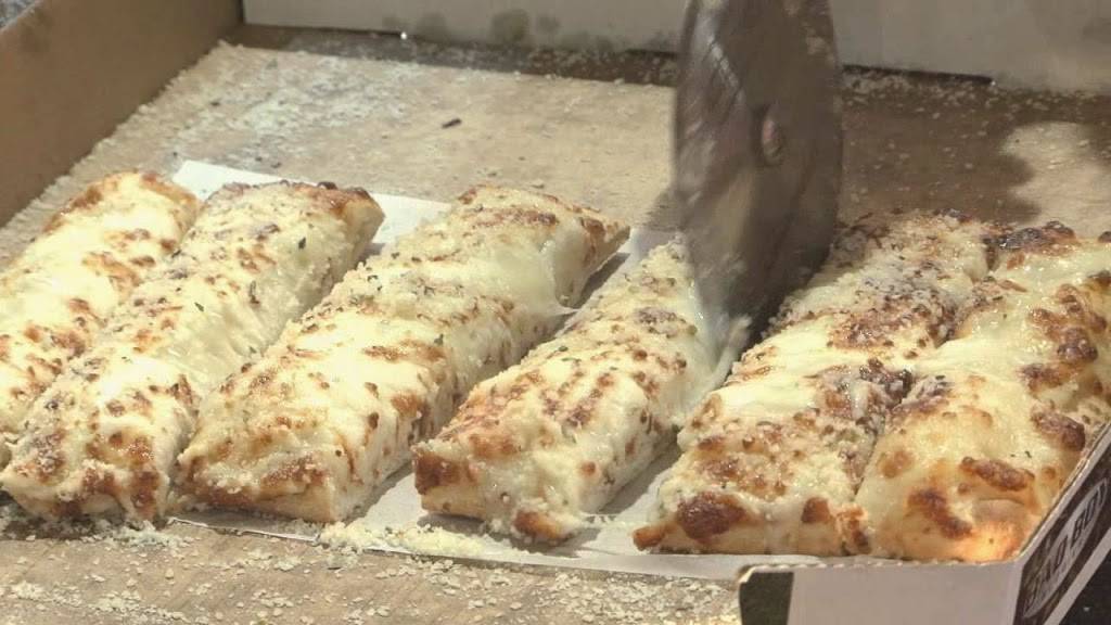 Hunt Brothers Pizza & Deli Express | meal takeaway | 8001 John Ralston Rd, Houston, TX 77044, USA | 2814587617 OR +1 281-458-7617