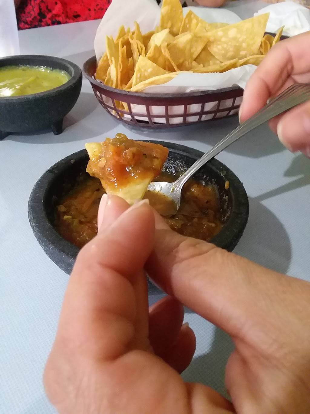 Taqueria Azucena | restaurant | 900 Sunset Dr, Pasadena, TX 77506, USA | 7134726600 OR +1 713-472-6600