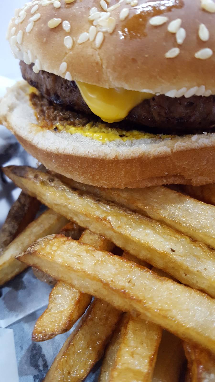 Sonnys Dutch Mill | restaurant | 550 N Anderson Rd, Rock Hill, SC 29730, USA | 8033243663 OR +1 803-324-3663