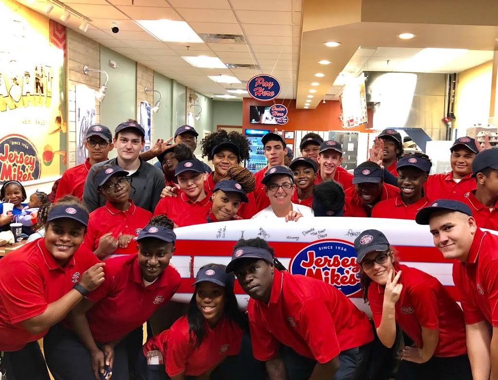 Jersey Mikes Subs | restaurant | Shoppes of Lorton Valley 8971, Ox Rd #190, Lorton, VA 22079, USA | 7036464087 OR +1 703-646-4087