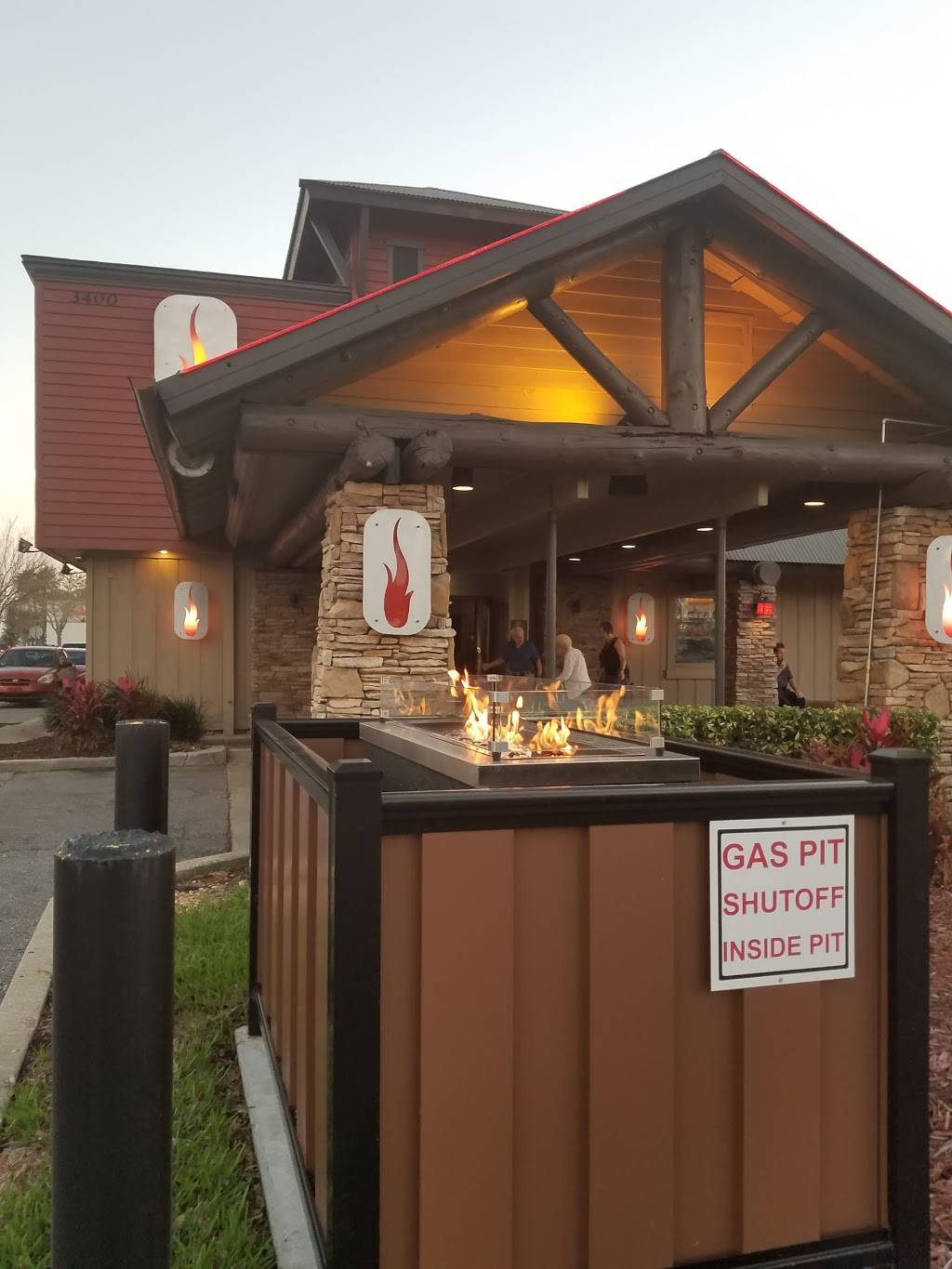 Smokey Bones | meal takeaway | 3400 E Colonial Dr, Orlando, FL 32803, USA | 4078941511 OR +1 407-894-1511