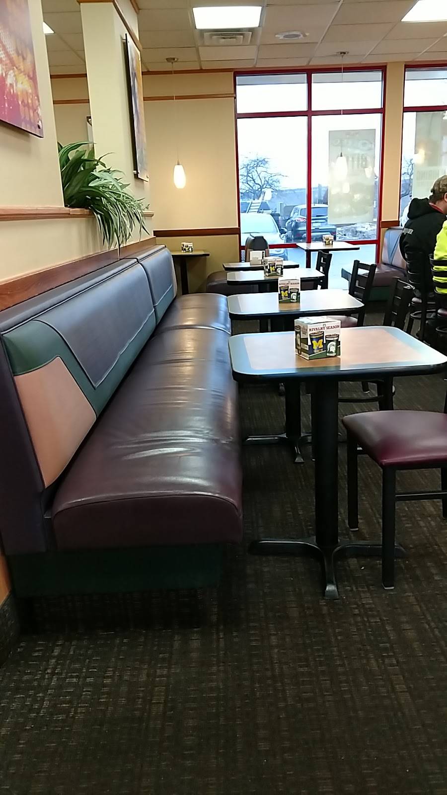 Arbys | restaurant | 4584 Chicago Dr SW, Grandville, MI 49418, USA | 6165317663 OR +1 616-531-7663