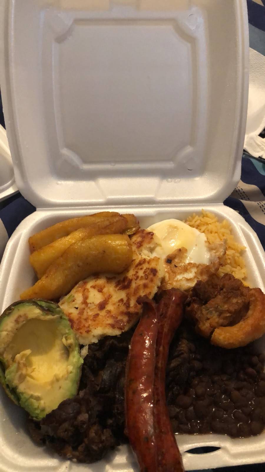 Exotic Latino Grill | restaurant | 355 E Hudson St, Columbus, OH 43202, USA | 6147331794 OR +1 614-733-1794