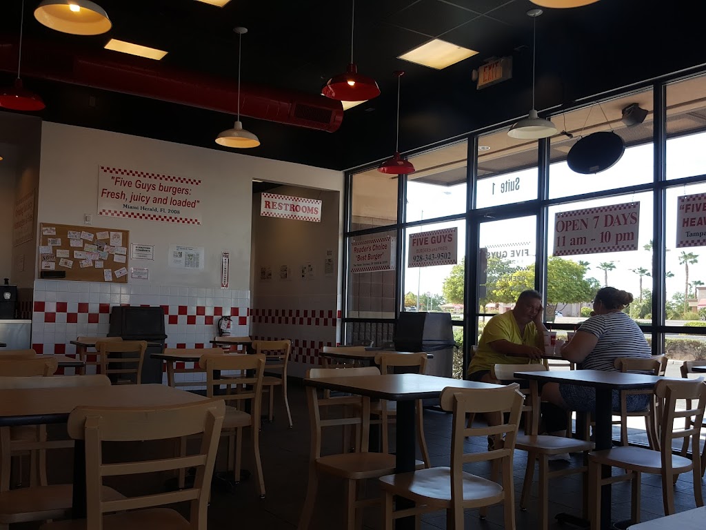 Five Guys | meal takeaway | 1979 E 16th St Suite 1, Yuma, AZ 85365, USA | 9283439502 OR +1 928-343-9502