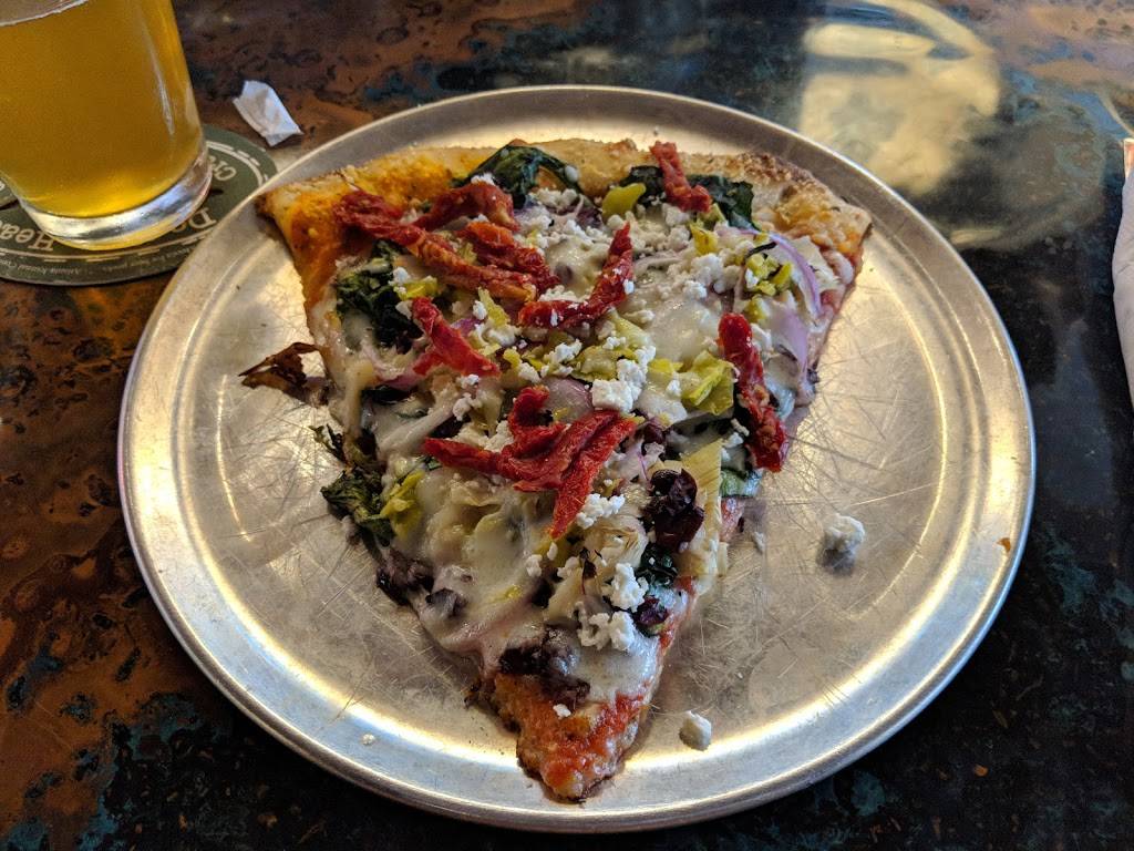 Felixs Pizza Pub | restaurant | 6401 Clayton Ave, St. Louis, MO 63139, USA | 3146456565 OR +1 314-645-6565