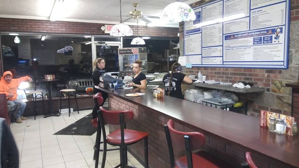 The Mad Greek Pizzeria | restaurant | 284 Main St S, Southbury, CT 06488, USA | 2032643080 OR +1 203-264-3080