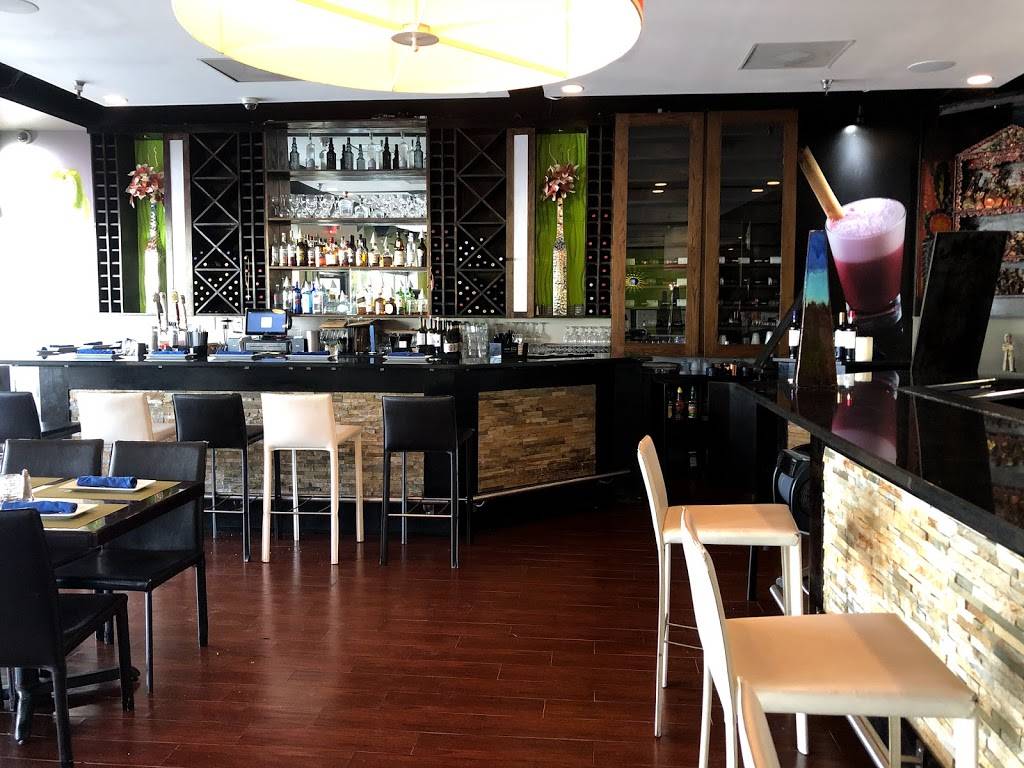 Incas Kitchen | restaurant | 8985 Tamiami Trail N, Naples, FL 34108, USA | 2396315954 OR +1 239-631-5954