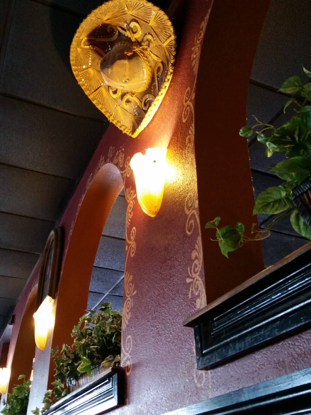 La Fiesta | restaurant | 1395 College Station Rd, Athens, GA 30605, USA | 7065495933 OR +1 706-549-5933