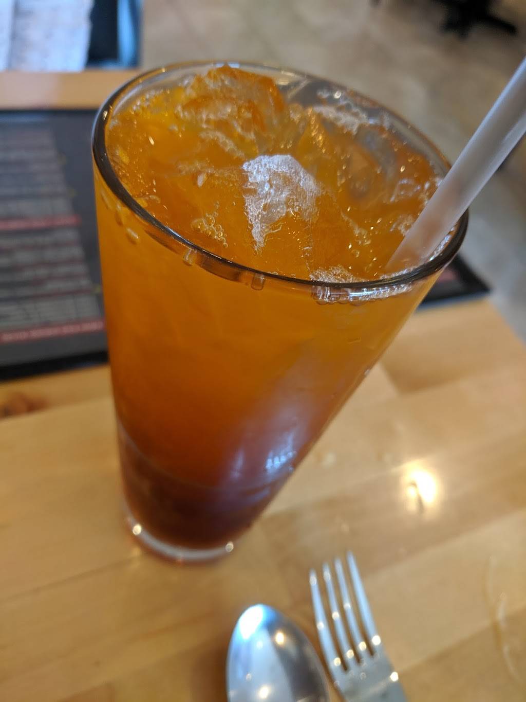 Eat Thai | restaurant | 43707 Schoenherr Rd, Sterling Heights, MI 48313, USA | 5864883371 OR +1 586-488-3371