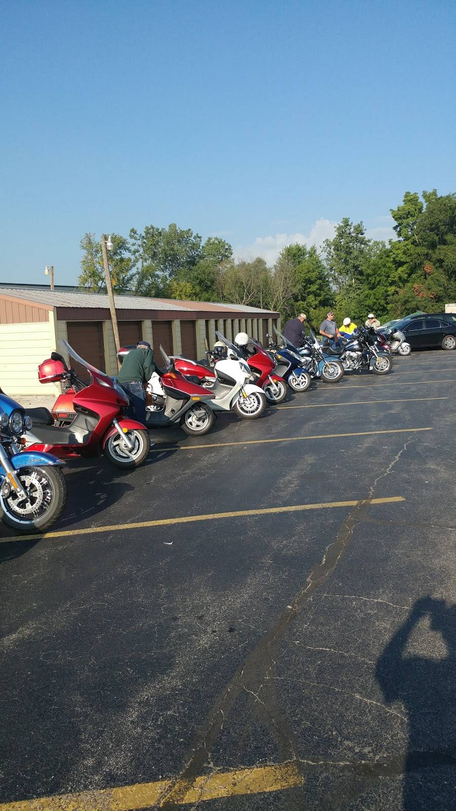 The Country Post | restaurant | 65 Commercial Rd, Huntington, IN 46750, USA | 2603590508 OR +1 260-359-0508