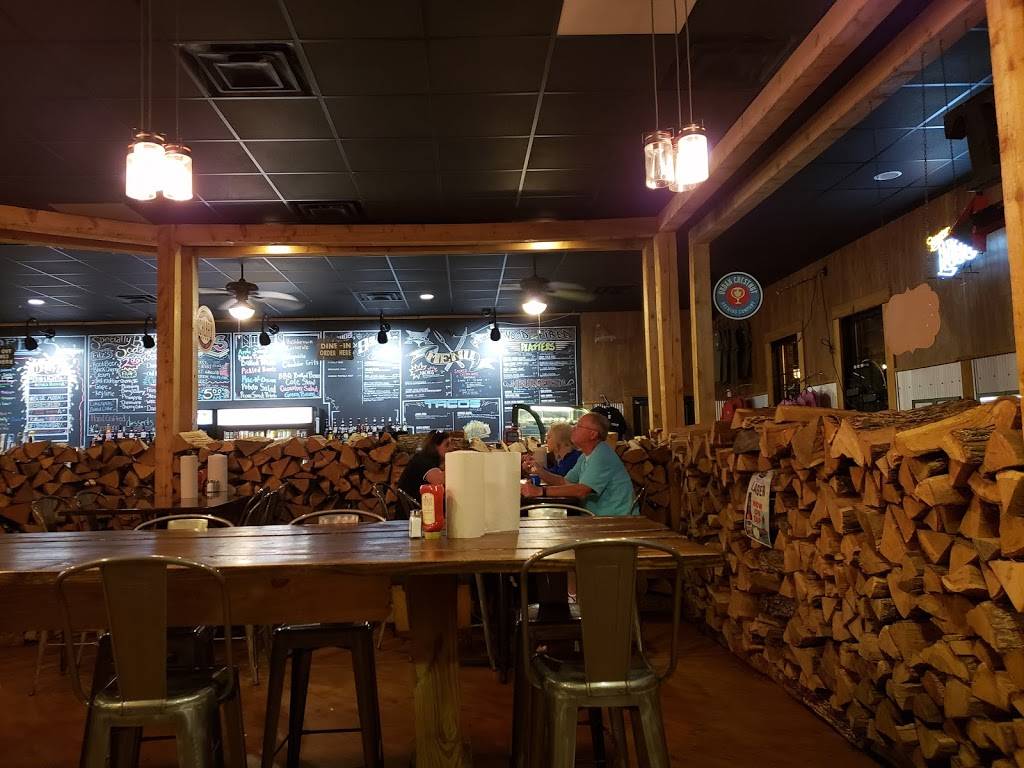 Fire-N-Smoke Wood Fired Kitchen | restaurant | 914 Edwardsville Rd, Troy, IL 62294, USA | 6185050815 OR +1 618-505-0815