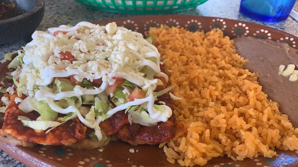 El Sarape | restaurant | 1100 N Columbus St, West Liberty, IA 52776, USA | 3196273484 OR +1 319-627-3484