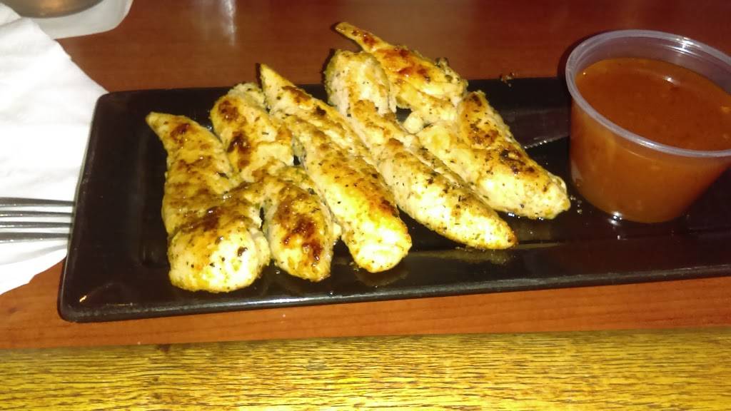 First Down Sports Bar & Grill | restaurant | 4213 Fairfax Dr, Arlington, VA 22203, USA | 7034658888 OR +1 703-465-8888