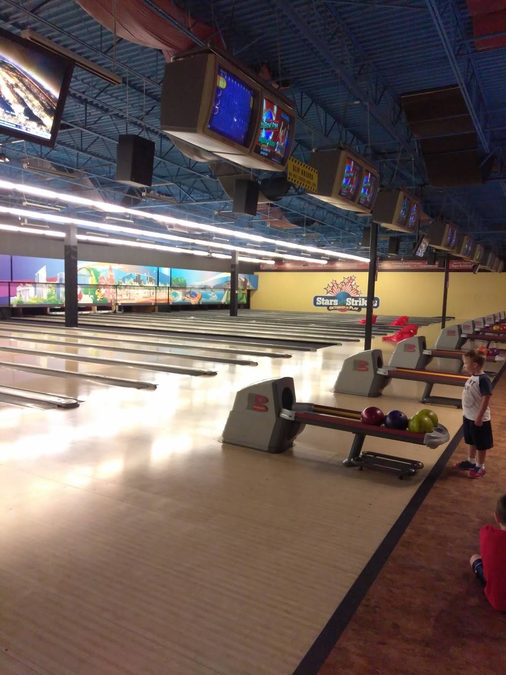 Stars and Strikes Family Entertainment Center | restaurant | 1741 Mountain Industrial Blvd, Stone Mountain, GA 30083, USA | 6789655707 OR +1 678-965-5707