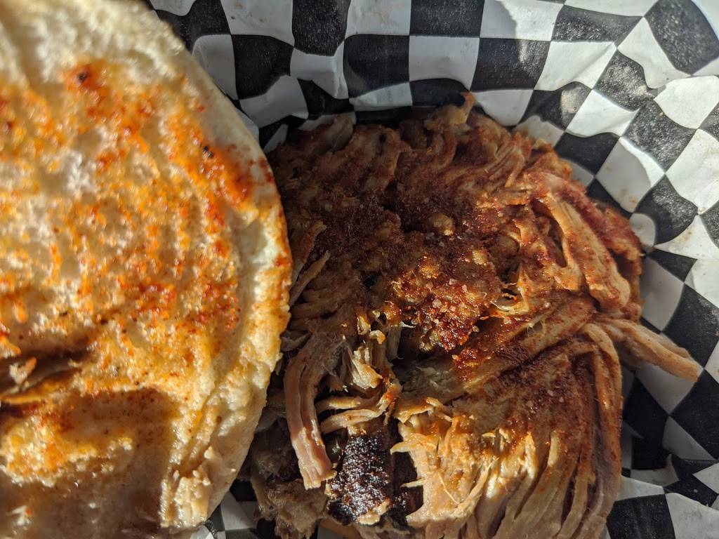 The Pig Out Memphis Style BBQ | restaurant | 55 Crowell Rd N, Covington, GA 30014, USA | 4704441835 OR +1 470-444-1835