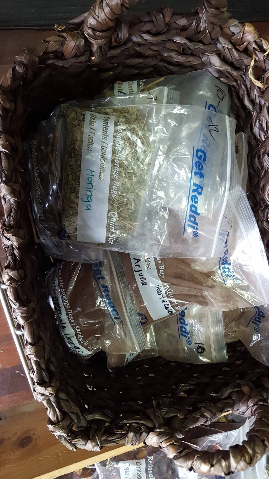 Detoxx Bar | restaurant | 234-16 Linden Blvd, Cambria Heights, NY 11411, USA | 7189490008 OR +1 718-949-0008