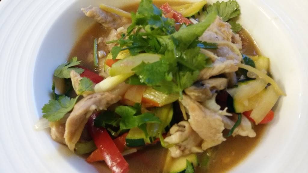 101 Thai Way | restaurant | 1198 S Cloverdale Blvd, Cloverdale, CA 95425, USA | 7078949999 OR +1 707-894-9999