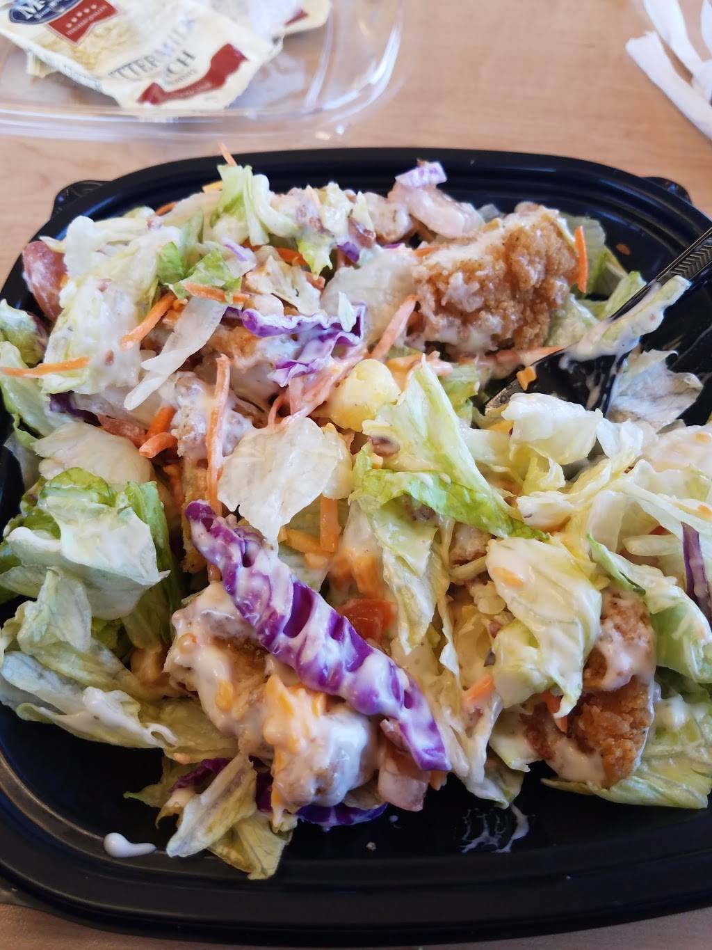 Dairy Queen Grill & Chill | restaurant | 760 W O St, Lincoln, NE 68528, USA | 4024753406 OR +1 402-475-3406