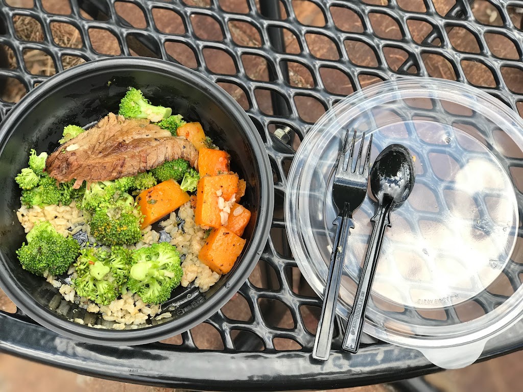 Chadwell Dining Facility | restaurant | 6107 10th Cavalry Ave, Francis E. Warren AFB, WY 82005, USA | 3077733838 OR +1 307-773-3838