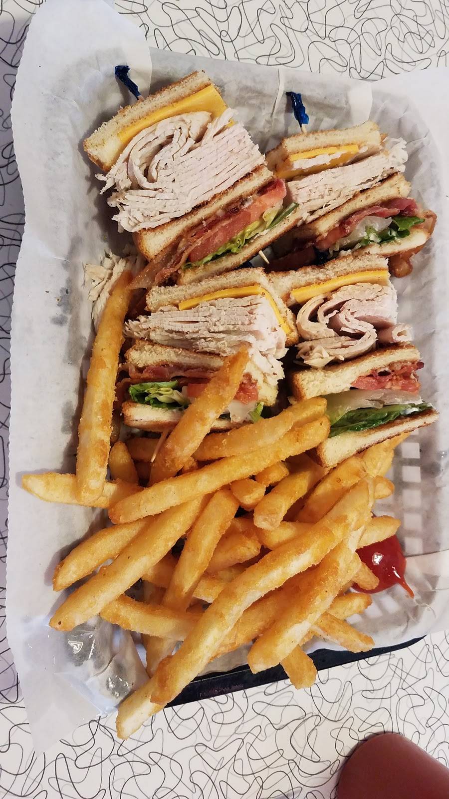 The Shiny Diner | restaurant | 1550 Buck Jones Rd, Raleigh, NC 27606, USA | 9194693663 OR +1 919-469-3663