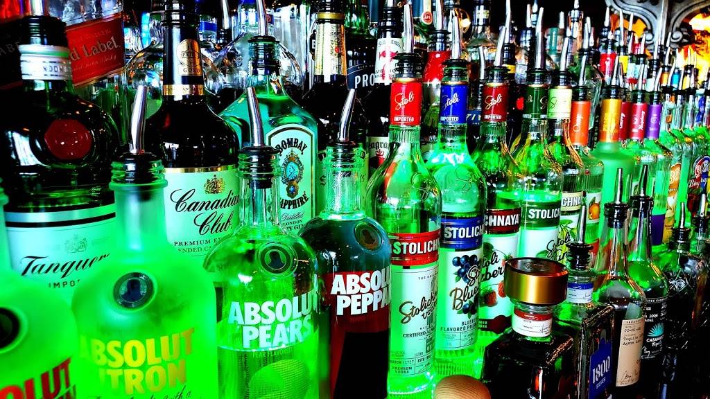 Paddy Wagon Irish Pub | restaurant | 8643 Citrus Park Dr, Tampa, FL 33625, USA | 8137490336 OR +1 813-749-0336