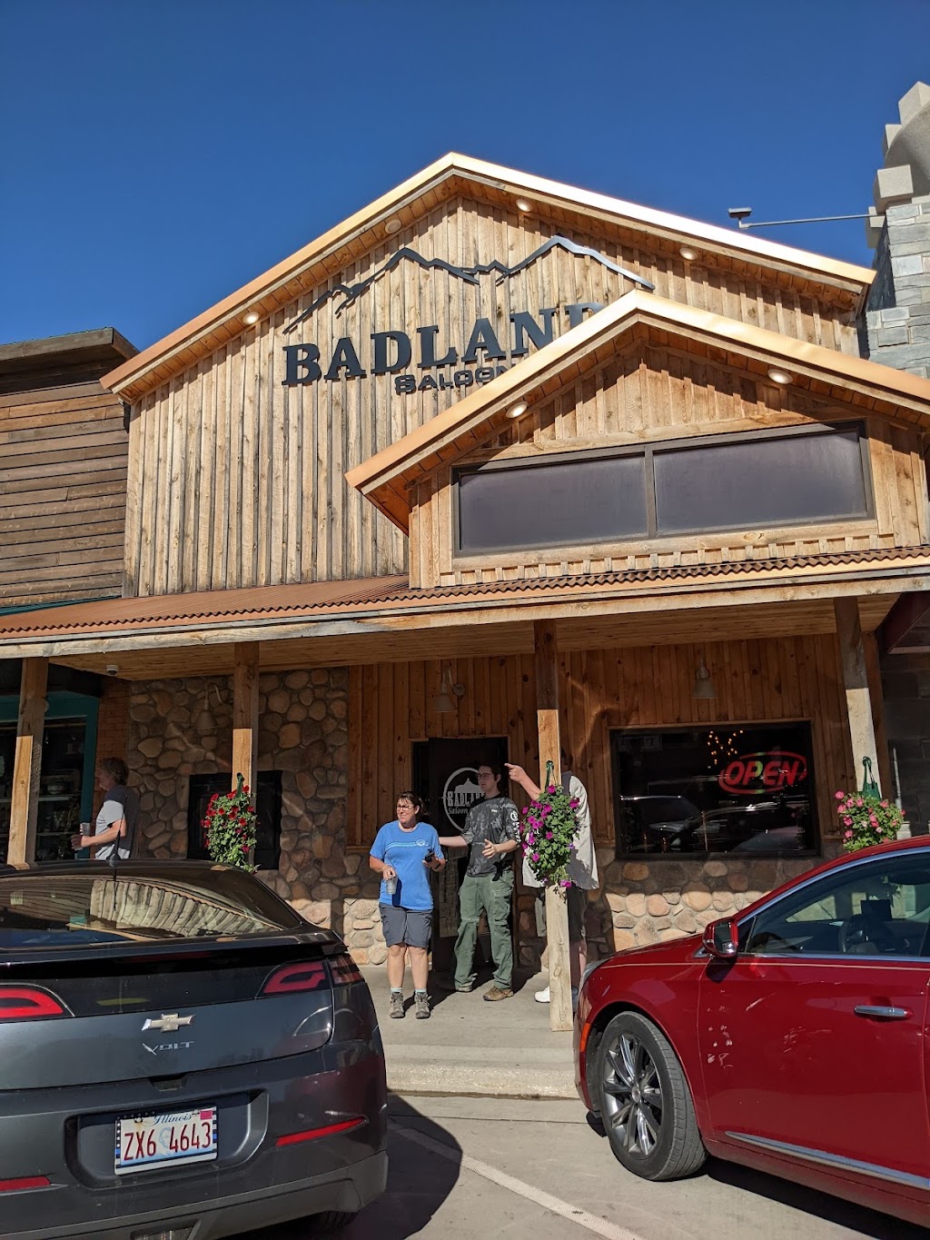 Badlands Saloon & Grille | restaurant | 509 Main St, Wall, SD 57790, USA | 6052792210 OR +1 605-279-2210