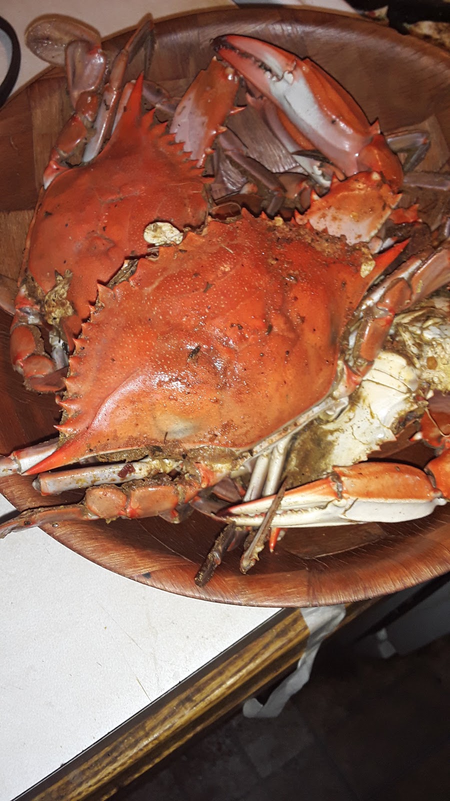 S & J Seafood | restaurant | 713 S 52nd St, Philadelphia, PA 19143, USA | 2157475455 OR +1 215-747-5455