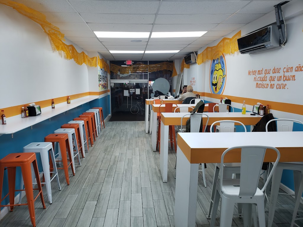Mariscos El Submarino | restaurant | 8805 Roosevelt Ave, Queens, NY 11372, USA | 7186852780 OR +1 718-685-2780