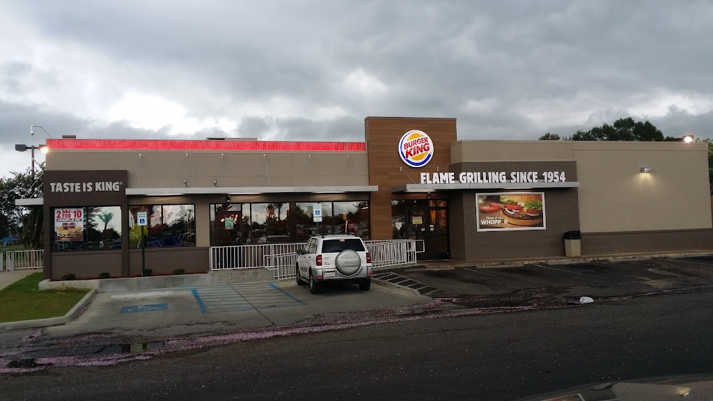 Burger King | restaurant | 6773 LA-1, Mansura, LA 71350, USA | 3183028782 OR +1 318-302-8782