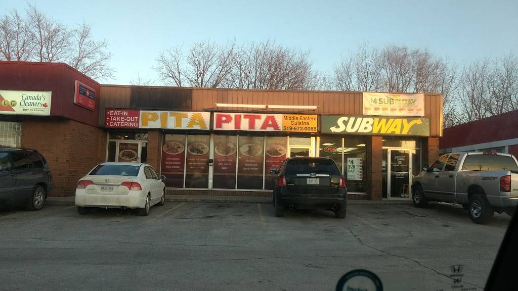Pita Pita Plus | restaurant | 456 Wharncliffe Rd S, London, ON N6J 2M9, Canada | 5196720068 OR +1 519-672-0068
